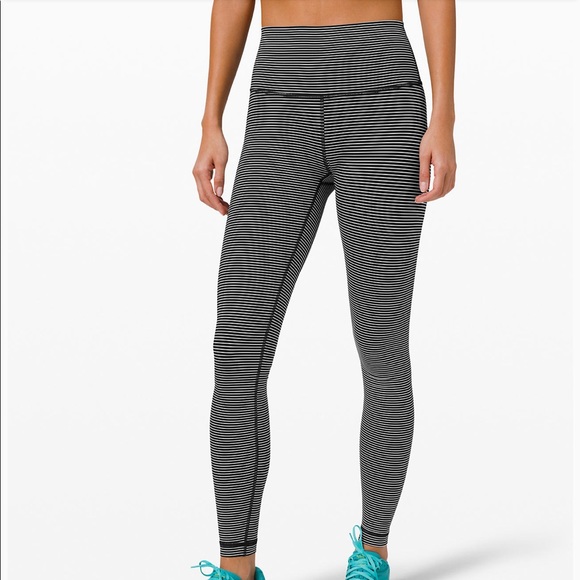 lululemon athletica Pants - Wunder Under High-Rise Tight 28" 
Luxtreme 6
